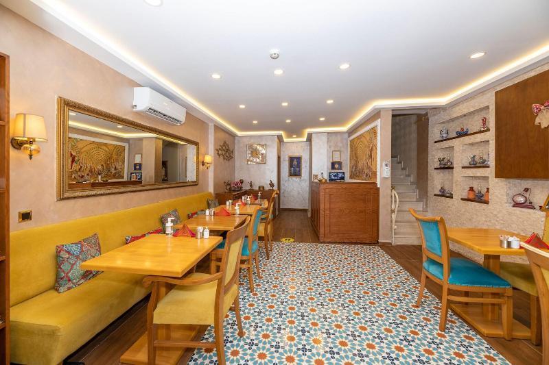 Royan Suites Istanbul Exterior photo