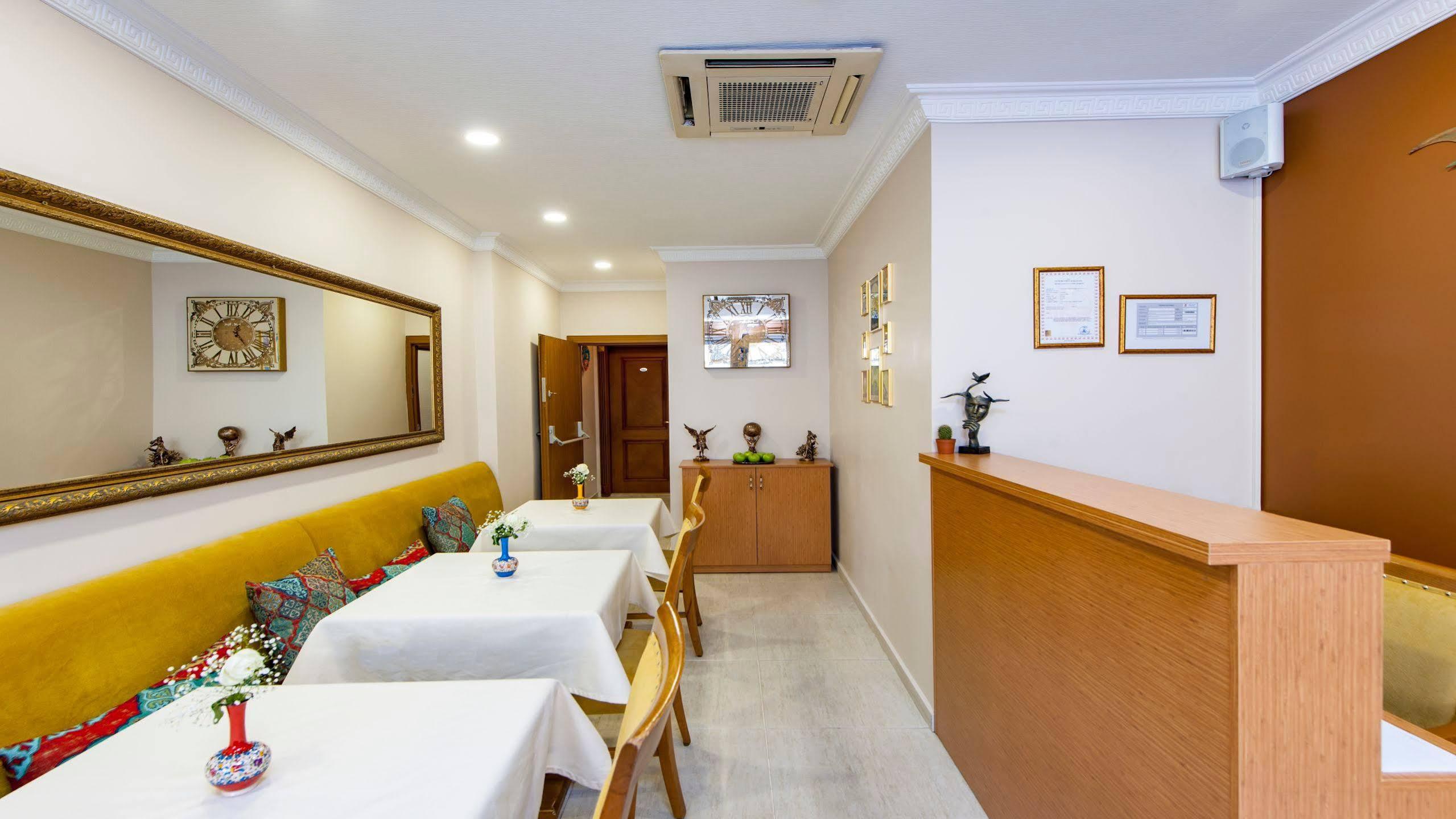 Royan Suites Istanbul Exterior photo